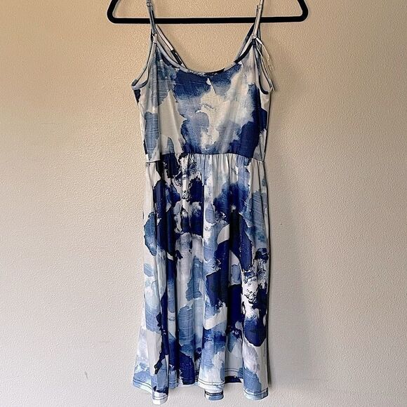 NWT! Styleword Blue and White Print Soft (Cotton/Spandex Blend) Dress. Size M. - Picture 2 of 4
